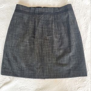 Women's Merona black white and grey checkered skirt size 10